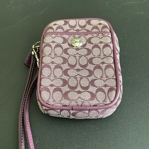 Coach little wristlet